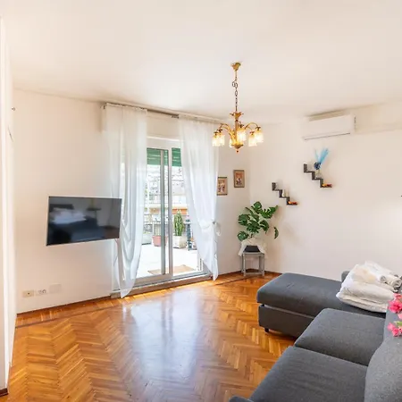 Casa Iris H